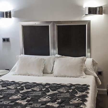Hostal Jardin Secreto ซานตานเดร์ ภายนอก รูปภาพ