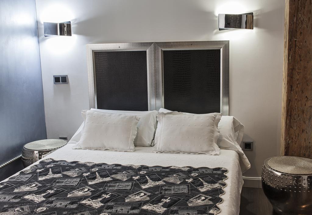 Hostal Jardin Secreto ซานตานเดร์ ภายนอก รูปภาพ